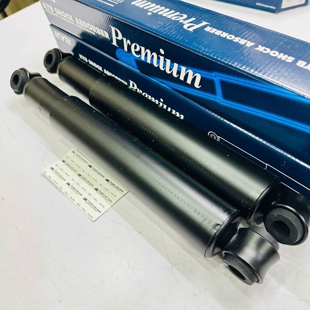 Giảm xóc sau (Phuộc nhún sau dầu) xe Mitsubishi Pajero V31, V33, V43, V45 đời 1996 - 2007. Hàng KYB Thailand. Mã KYB 443198 ( 1 cây )
