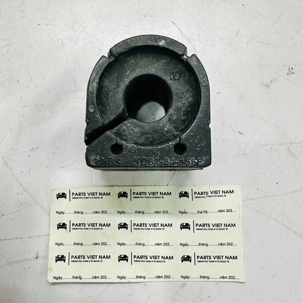 Cao su ốp thanh cân bằng trước Mazda CX5, Mazda 6 đời 2013 - 2022. Hàng chất lượng cao. Mã KD35-34-156E, KD3534156E
