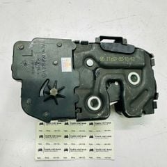 Tay mở khóa gập ghế sau bên trái xe Mercedes C-Class C200, C300 Mui trần (A205), Coupe (C205). Hàng xịn tháo xe đặt 8 - 10 ngày. Mã A2059200576