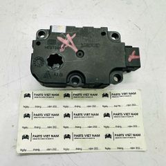 Mô tơ chia gió (Actuator) xe Mercedes (X253) GLC200, GLC250, GLC300, (W205) C180, C200, C250, C300, (W213) E200, E250, E300 đời 2015 - 2020. Hàng xịn tháo xe đặt 8 - 10 ngày. Mã ZBAT0088D00, K11119A01