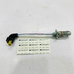 Dây điện van bơm nhớt (Oil Pump Harness) xe Mercedes (W204 / W205): C200, C250, C300, (W212 / W213 ): E200, E250, E300, (X253): GLC 200, GLC 250, GLC 300, (X204): GLK 250 máy M274. Hàng xịn. Mã A2741508602