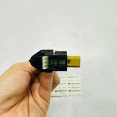 Dây điện van bơm nhớt (Oil Pump Harness) xe Mercedes (W204 / W205): C200, C250, C300, (W212 / W213 ): E200, E250, E300, (X253): GLC 200, GLC 250, GLC 300, (X204): GLK 250 máy M274. Hàng xịn. Mã A2741508602