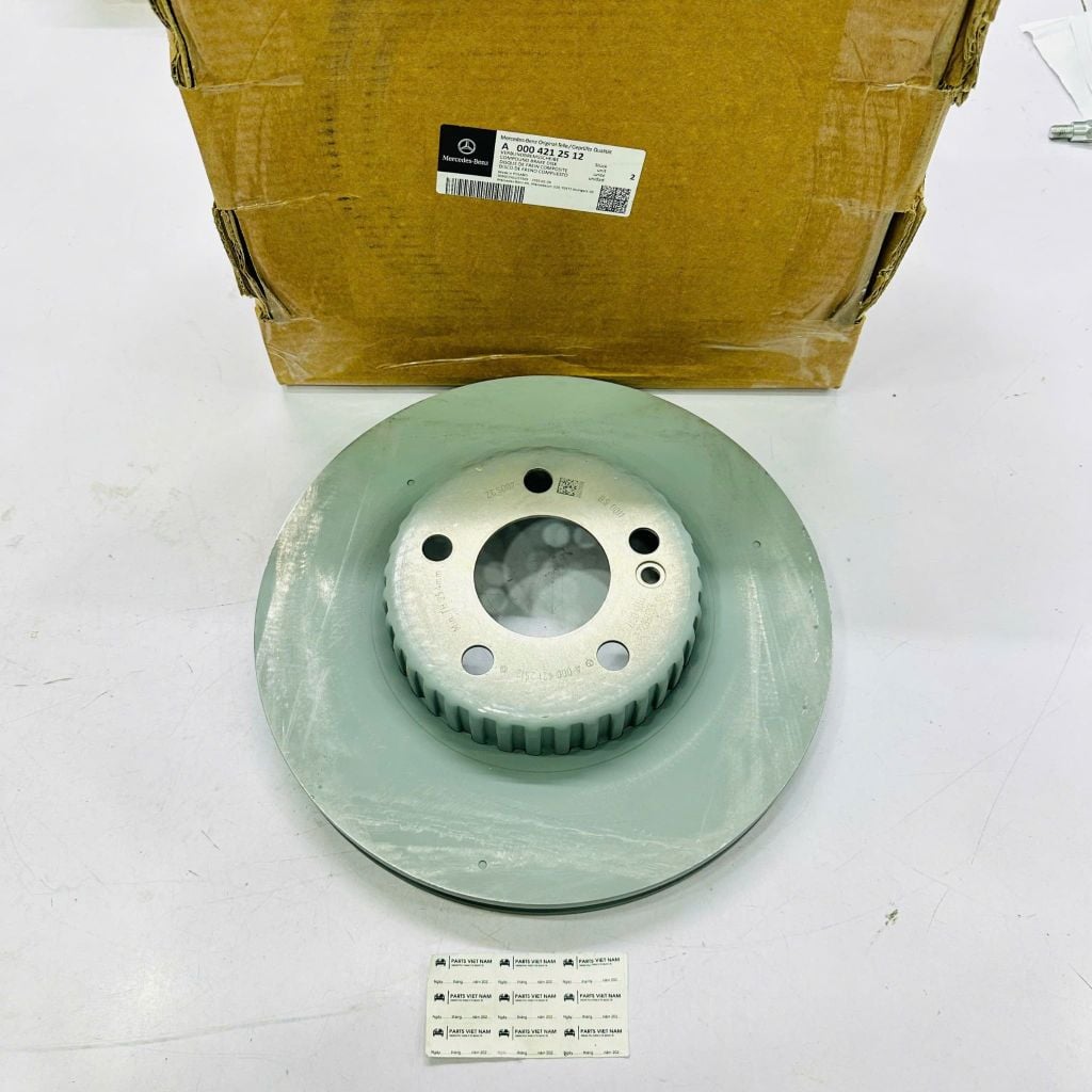 Đĩa phanh trước, đĩa thắng trước xe Mercedes C-Class W205 C250, C300 AMG đời 2015 - 2020. Kích thước 330mm. Hàng xị Mer. Mã A0004212512 ( giá 1 đôi không bán lẻ 1 chiếc )