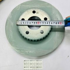 Đĩa phanh trước, đĩa thắng trước xe Mercedes C-Class W205 C250, C300 AMG đời 2015 - 2020. Kích thước 330mm. Hàng xị Mer. Mã A0004212512 ( giá 1 đôi không bán lẻ 1 chiếc )