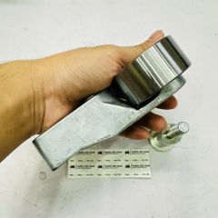Càng tì bi tăng đai cam (Timing Belt Tensioner Arm) xe Mitsubishi Triton, L200, Pajero Sport, Montero Sport máy dầu 4D56, 4M41 đời 2005 - 2015. Hàng chất lượng cao. Mã 1145A079, 1145A020