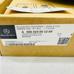 Đĩa phanh sau, đĩa thắng sau xe Mercedes C-Class W205 C200, C250, C300, Coupe C205, Convertible A205 đời 2014 - 2023. Hàng xịn Loại đĩa đặc Solid 278mm. Mã A0004230512 ( Giá bán là 1 đôi )