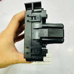 Hộp điều khiển điện thân xe phía sau ( cốp điện, đèn hậu, khoá cửa ) xe Mazda 3 FL, Mazda 6, CX5 (KF), CX8, CX9 đời 2017 - 2023. Hàng xịn đặt hàng 24h. Mã TK52-67-5Y0B, TK52675Y0B