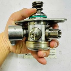 Bơm xăng cao áp xe Mercedes (W176): A200, A250, (W246): B200, B250, (C117 / X117): CLA200, CLA250 (X156): GLA200, GLA250, (X156): GLA200, GLA250 động cơ M270 đời 2015 - 2024. Hàng Bosch Đức. Mã A2700700501, A2700700401, A2700700001, Bosch 0261520211