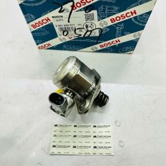 Bơm xăng cao áp xe Mercedes (W176): A200, A250, (W246): B200, B250, (C117 / X117): CLA200, CLA250 (X156): GLA200, GLA250, (X156): GLA200, GLA250 động cơ M270 đời 2015 - 2024. Hàng Bosch Đức. Mã A2700700501, A2700700401, A2700700001, Bosch 0261520211