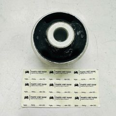 Bạc cao su càng A to ( quả sau ) xe Volkswagen Golf, Polo, Jetta, Bora, New Beetle, Audi TT, A3 đời 2003 - 2016. Hàng Faw China . Mã 1J0407181, 1J0407181A