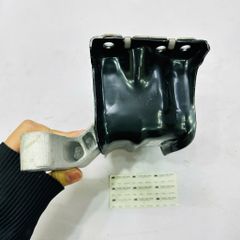 Chân máy phải (chân dầu thủy lực) xe Volkswagen Polo 1.6L, Vento, Skoda Rapid đời 2013 - 2021. Hàng Faw China. Mã 6RF199262Q, 6RF199262L, L6RF199262L