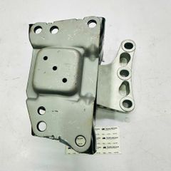 Chân máy phải (chân dầu thủy lực) xe Volkswagen Polo 1.6L, Vento, Skoda Rapid đời 2013 - 2021. Hàng Faw China. Mã 6RF199262Q, 6RF199262L, L6RF199262L