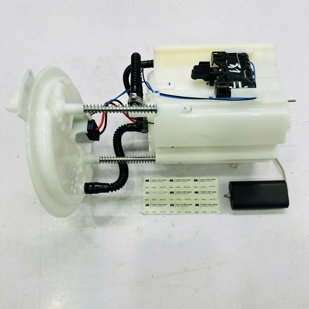 Cụm bơm xăng xe Mercedes (W176): A180, A200, A250, (W246): B180, B200, B250, (C117) CLA180, CLA200, CLA250, (X156): GLA200, GLA250 đời 2012 - 2019. Hàng chất lượng cao. Mã A2464700994