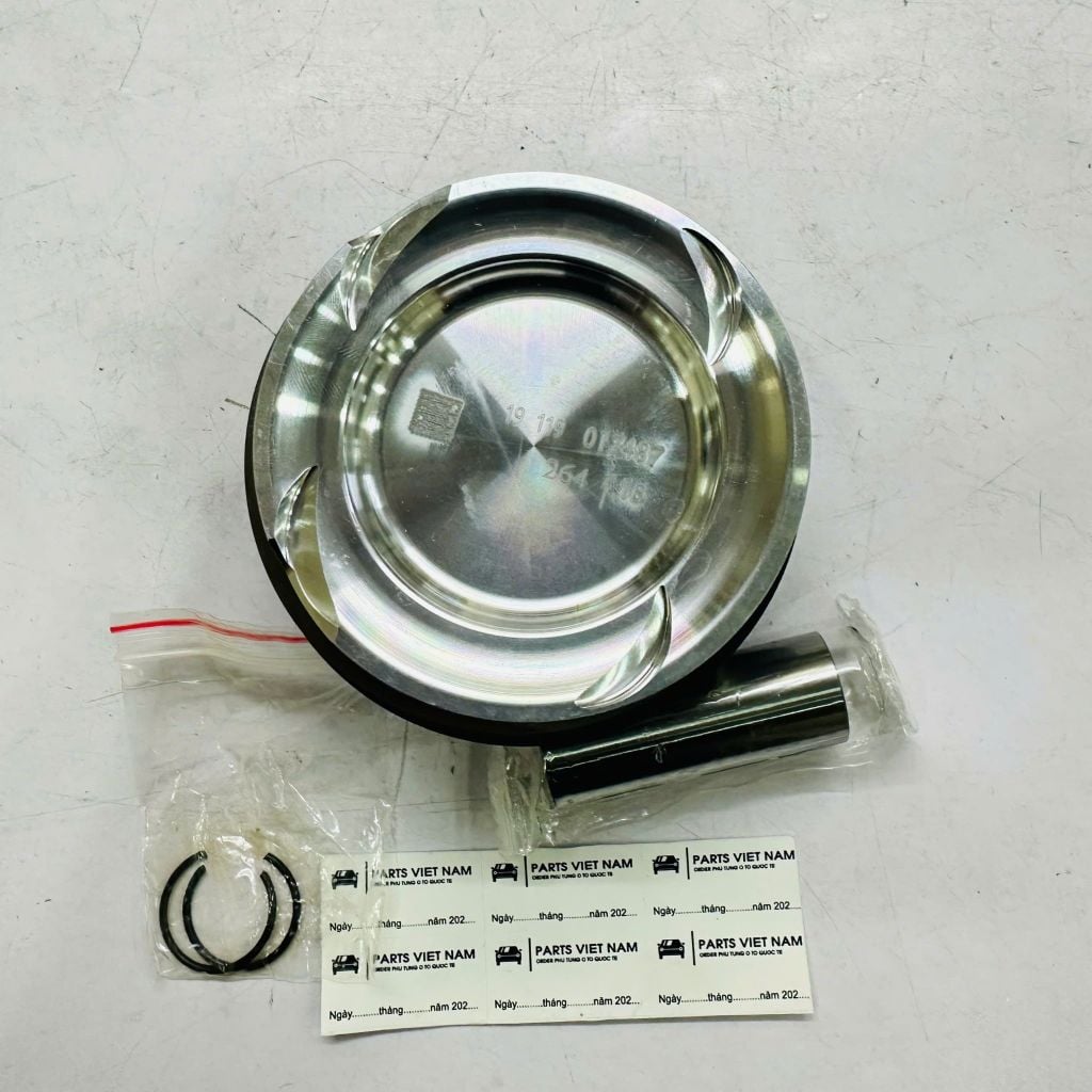 Bộ quả Piston động cơ Mercedes Benz W205/X253/W213 GLC200, GLC300, C200, C300, E200, E300 (Đời 2018+). Động cơ M264 EQ Boost. Hàng chất lượng cao Mã OE: A2640302100, 2640302100 ( 1 bộ 4 quả )