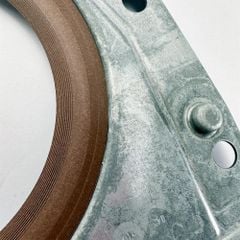 Phớt đuôi trục cơ Skoda (Octavia, Superb, Kodiaq), Volkswagen (Tiguan, Golf, Passat), Audi (A4, Q5, A3). Dùng cho động cơ EA888 Gen 1/2/3 (1.8 TSI / 2.0 TFSI). Hàng xịn. Mã OE: 06K103171G, 06K103171P, 06H103171F, 06H103171A