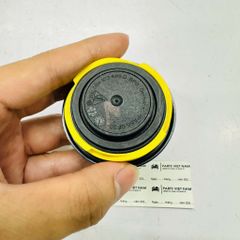 Nắp đổ dầu nhớt động cơ (Oil Filler Cap) Audi A1, A3, A4, A5, Q3, Q5, Volkswagen Tiguan, Golf MK7, Sharan, Passat,  Scirocco, Porsche Macan 2.0T đời 2013 - 2025.Động cơ EA888 Gen 3 (1.8 TSI / 2.0 TFSI). Hàng xịn. Mã OE: 06K103485C, 06K103485D