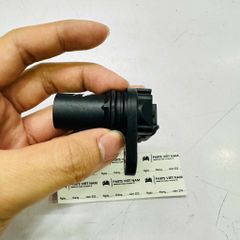 Cảm biến trục cam (Camshaft Position Sensor) loại 2 chân cắm Ford Escape 2.3 đời 2004-2008, Ford Focus 1.8/2.0 đời 2005-2012 và Mazda 3, Mazda 6. Hàng cao cấp Mã OE: 1S7S-12K073-AD, 1S7Z12K073AD