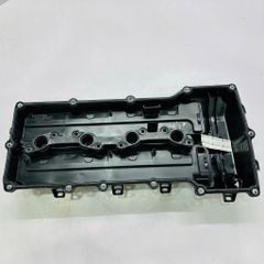 Nắp dàn (giàn) cò động cơ (Valve Cover) xe Toyota Innova 2.0L, Fortuner 2.7L, Hilux, Hiace cá mập. Động cơ 1TR-FE, 2TR-FE đời 2006 - 2016. Hàng chất lượng cao. Mã 11201-0C012, 112010C012