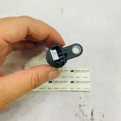 Cảm biến trục cơ (Crankshaft Sensor) hàng Nissan Dongfeng cho động cơ VQ35 V6 3.5L. Tương thích Nissan Murano, Pathfinder, Teana J31 và các dòng Infiniti G35, FX35, M35. Mã OE: 23731-AL60C, 23731AL60C