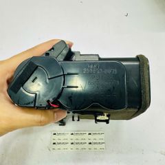 Cửa gió điều hòa trung tâm bên phải Lexus LS460, LS600 đời 2006 - 2012. Hàng tháo xe còn 90% đặt hàng 8 -10 ngày. Mã 5557460071