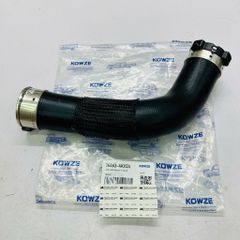 Ống cao su dẫn khí nạp từ Turbo vào két Intercooler Nissan Navara NP300 (D23) động cơ dầu 2.5L YD25DDTi đời 2014 - 2024. Hàng cao cấp. Mã 14463-4KV2A, 144634KV2A