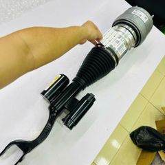 Giảm xóc hay phuộc nhún trước Mercedes W253 GLC250, GLC300, GLC350 đời 2015 - 2024. Hàng cao cấp China. A2533200438 RH, A2533200338 LH ( 1 cái )