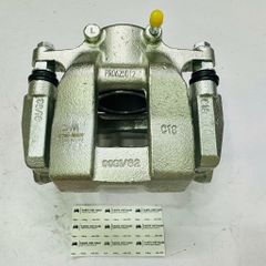 Cụm heo thắng đĩa trước, cụm phanh trước cho Toyota Vios và Yaris thế hệ 2014 - 2025, các mã khung NCP150, NSP151, NSP152. Hàng chất lượng cao. Mã 477500D210 (Bên Trái) và 477300D220 (Bên Phải) ( 1 cái )