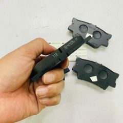 Bộ má phanh đĩa, bố thắng phía sau cao cấp chuẩn cho OEM Toyota RAV4 thế hệ 3 và 4 đời 2005 - 2019. Mã 0446642060, 0446633160