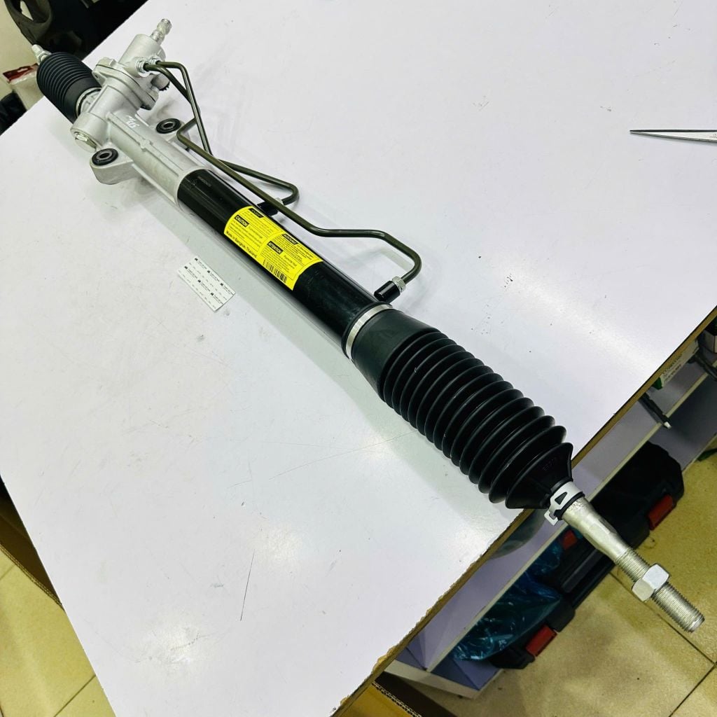 Thước lái trợ dầu Mitsubishi Pajero V73, V75 đời 1999 - 2006. Hàng chất lượng cao. Mã OE: MR374891 MR554169 MR554235 4410A140