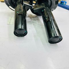 Giảm xóc trước, phuộc nhún trước Mazda 3 các đời 2019 - 2024. Hàng Showa Japan. Mã OE: BACF-34-700B (RH - Phụ) và BACF-34-900B (LH - Tài) ( 1 cây )
