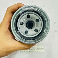 Lọc dầu, lọc nhớt động cơ (Oil Filter) Mitsubishi: Pajero V32, V33, V43, V45,V93, Lancer, Jolie Grandis ( 2005 - 2011) và Outlander (2014-2024). Động cơ 4G54, 6G72, 6G74, 4G69, 4J11, 4J12, 4G18, 4G63. Mã OE: MZ690150, MD356000