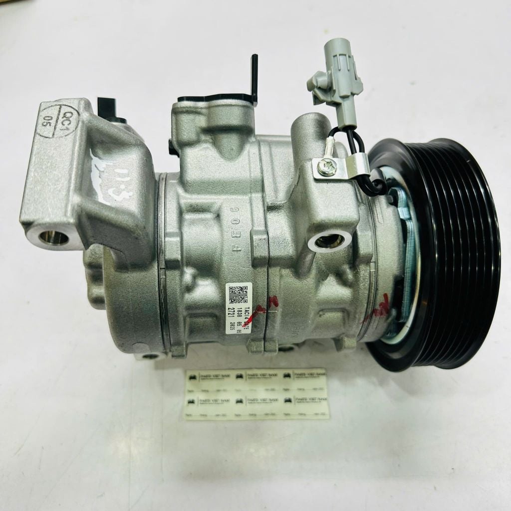 Lốc điều hòa, máy nén lạnh cho xe Toyota Hilux, Fortuner, Innova đời 2015 - 2024. Hàng Denso Indo, dùng cho động cơ dầu 1GD, 2GD và xăng 1GR, 2TR. Mã 883200K520, 88320-0K520