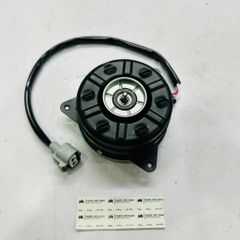 Mô tơ quạt két nước làm mát bên phải Toyota Camry, Avalon và Lexus ES200, ES250, ES300h, ES350. 2AR-FXE đời 2013 - 2018 Hàng Denso Japan. Mã 16363-36170, 1636336170
