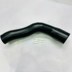 Ống gió nén từ két làm mát Turbo (Intercooler) lên cổ hút/bướm ga cao cấp dành cho Mitsubishi Triton và Pajero Sport (Động cơ 2.5L 4D56 / 2.4L 4N15). Mã: 1505A850, 1505A088, 1505A769, 14099W020P