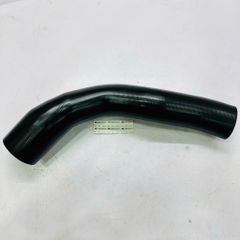 Ống gió nén từ két làm mát Turbo (Intercooler) lên cổ hút/bướm ga cao cấp dành cho Mitsubishi Triton và Pajero Sport (Động cơ 2.5L 4D56 / 2.4L 4N15). Mã: 1505A850, 1505A088, 1505A769, 14099W020P