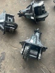 Cụm đùm cầu sau / Ruột cầu vi sai (Rear Differential Assy) chuẩn xịn tháo xe zin dành cho Chevrolet Colorado, Chevrolet Trailblazer đời 2012 - 2020. Thông số vành chậu 41 răng, quả dứa 12 răng (Tỷ số truyền 3.42). Mã 94727142