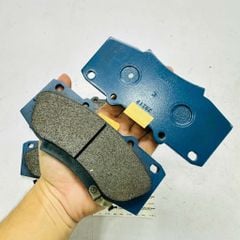 Bộ má phanh đĩa trước, bố thắng trước Toyota Hilux đời 2004 đến 2015. Hàng chất lượng cao. Mã 044650K240, 044650K090