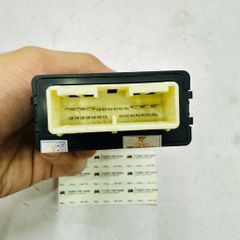 Hộp điều khiển, Relay gạt mưa (Windscreen Wiper Control Module Unit) Lexus NX Series (NX200t, NX300, NX300h) và Toyota RAV4 đời 2014 - 2021. Hàng tháo xe đặt 10 ngày Mã OE: 85940-42030, 8594042030