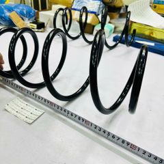 Lò xo giảm xóc, lò xo phuộc nhún trước Lexus ES350 GSV40, động cơ 3.5L V6 2GR-FE đời 2006 đến 2012. Hàng chất lượng cao. Mã 4813133B40