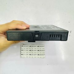 Cụm hộp điều khiển hệ thống tiện nghi J393 chuẩn tháo xe xịn dành cho Audi Q7 thế hệ thứ nhất đời 2007 - 2015. Đặt hàng 8 - 10 ngày. Mã 4L0907289A, 4L0910289D