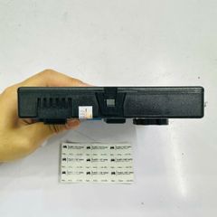 Cụm hộp điều khiển hệ thống tiện nghi J393 chuẩn tháo xe xịn dành cho Audi Q7 thế hệ thứ nhất đời 2007 - 2015. Đặt hàng 8 - 10 ngày. Mã 4L0907289A, 4L0910289D