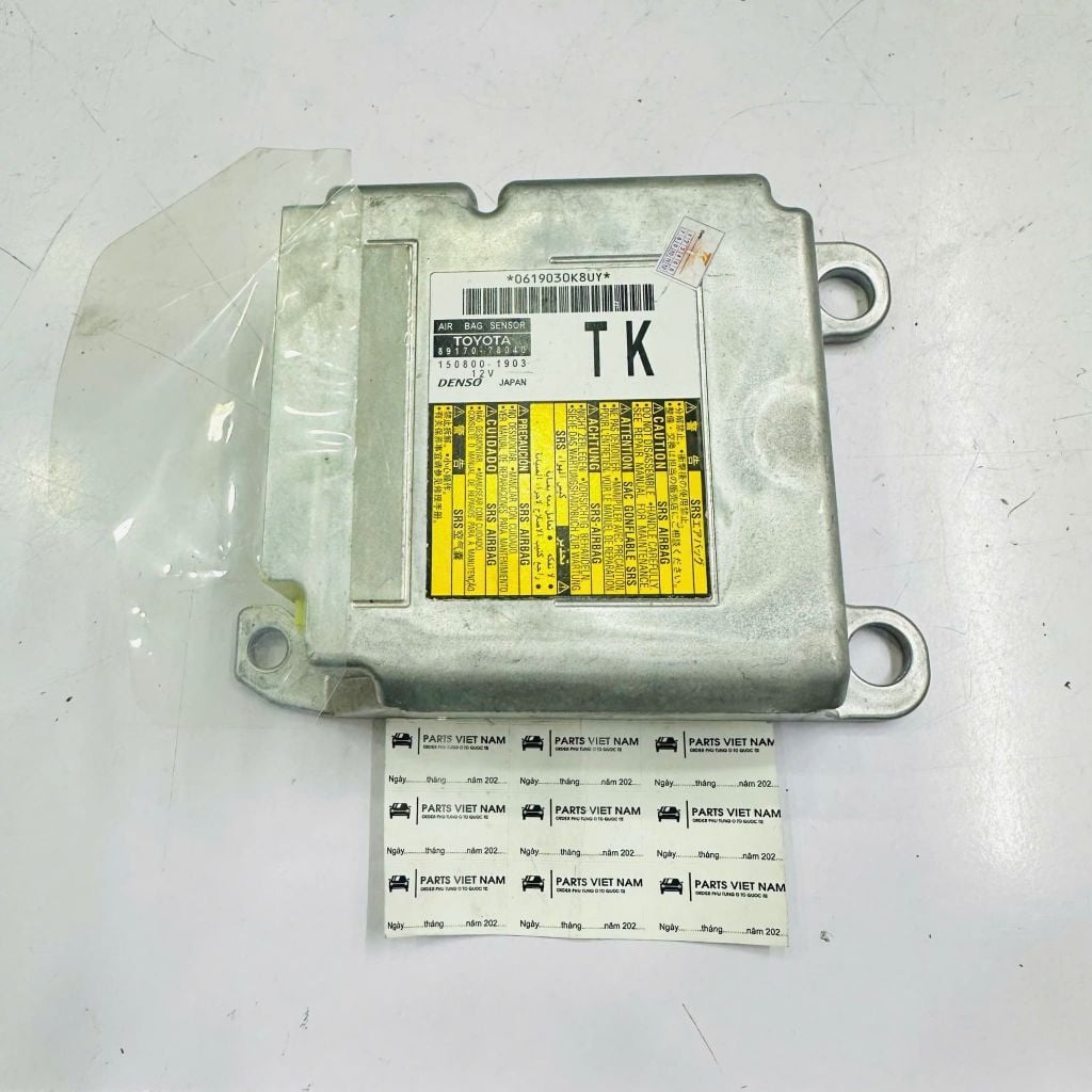 Hộp điều khiển túi khí trung tâm (SRS Airbag Control Unit) cho xe Lexus NX Series (NX300, NX300h) đời 2018 - 2021. Hàng tháo xe đặt hàng 10 ngày. Mã OE: 89170-78040, 8917078040