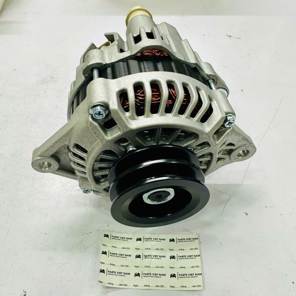 Máy phát điện động cơ Diesel WL (2.5L) và WE (3.0L) cho Ford Everest (2005-2011), Ford Ranger (1998-2011). Hàng chất lượng cao China. Mã WL91-18-300, WL9118300, A2TA6099AT