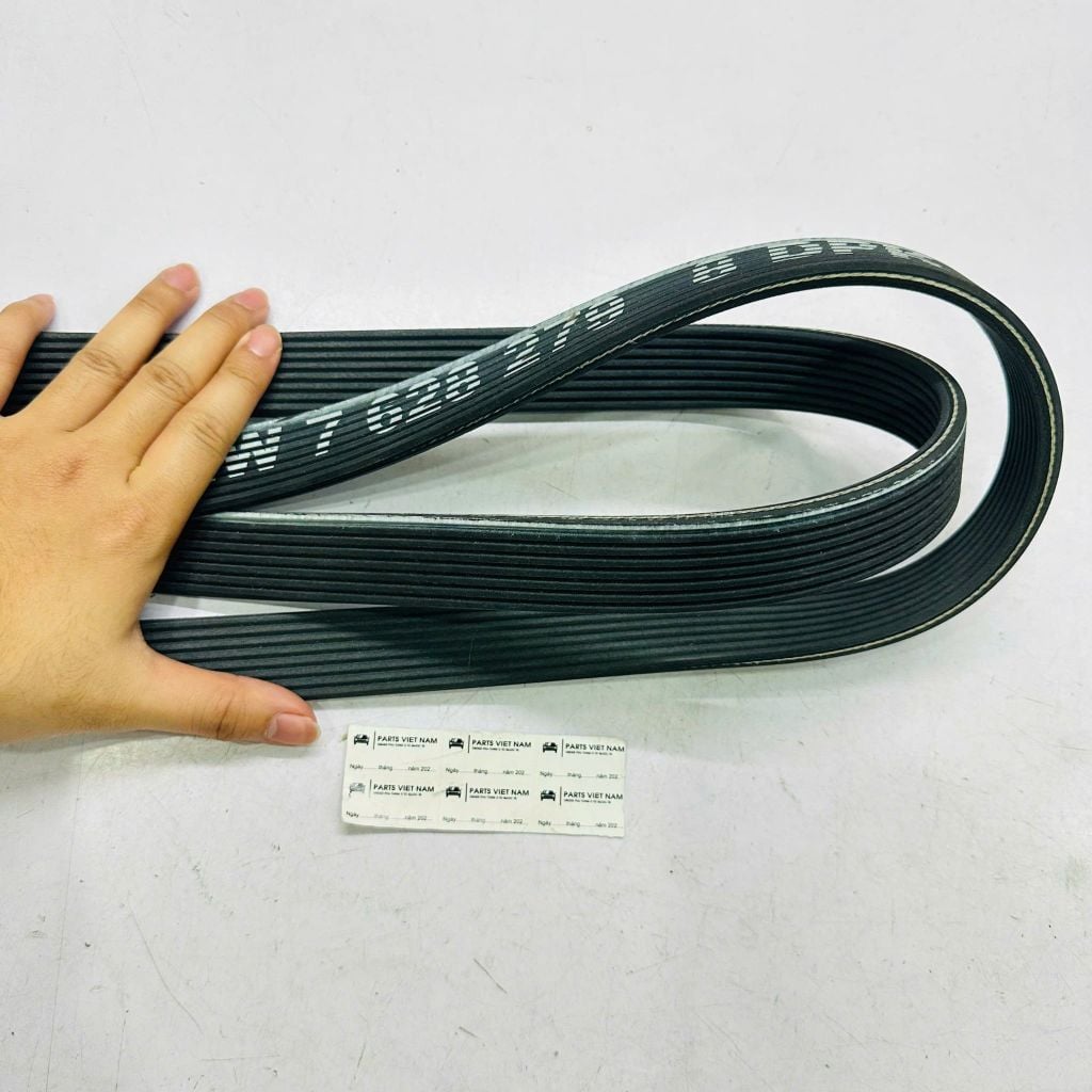 Dây curoa tổng BMW X6 xDrive35i (E71), 740i/740Li (F01, F02) thông số 8PK1833 động cơ N54 (3.0L Twin-Turbo). Hàng xịn BMW. Mã 11287628279, 11287586901, 7628279