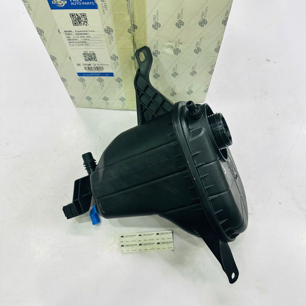Bình nước phụ BMW 520i, 523i, 528i, 530i (F10, F11, F18) và 730i, 730Li, 740i, 740Li (F01, 1 F02, F03, F04) đời 2010 - 2016. Hàng Bmtrs / Frey. Mä 17137647284, 17137601950