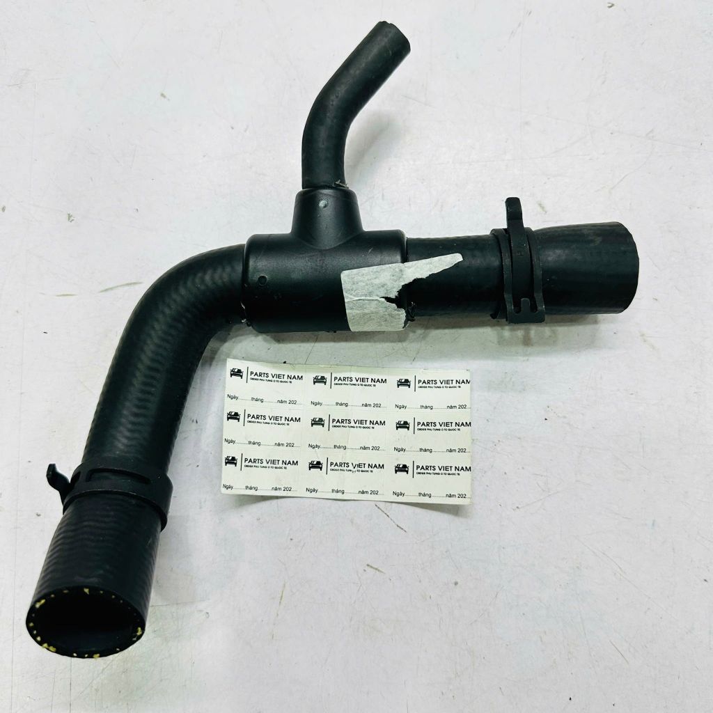 Ống nước làm mát động cơ Mercedes W204, C200, C250 (CGI / Kompressor), W212 E200, E250 (CGI), R172 SLK200, SLK250 máy M271 đời 2007 - 2014. Hàng OEM. Mã A2712002552