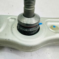 Càng i thẳng trên (Càng i trên) Mercedes C200, C300 (W205), E300 (W213), GLC300. Hàng Lemförder Đức. Mã A2053306101 (Trái), A2053306201 (Phải) ( 1 cây )