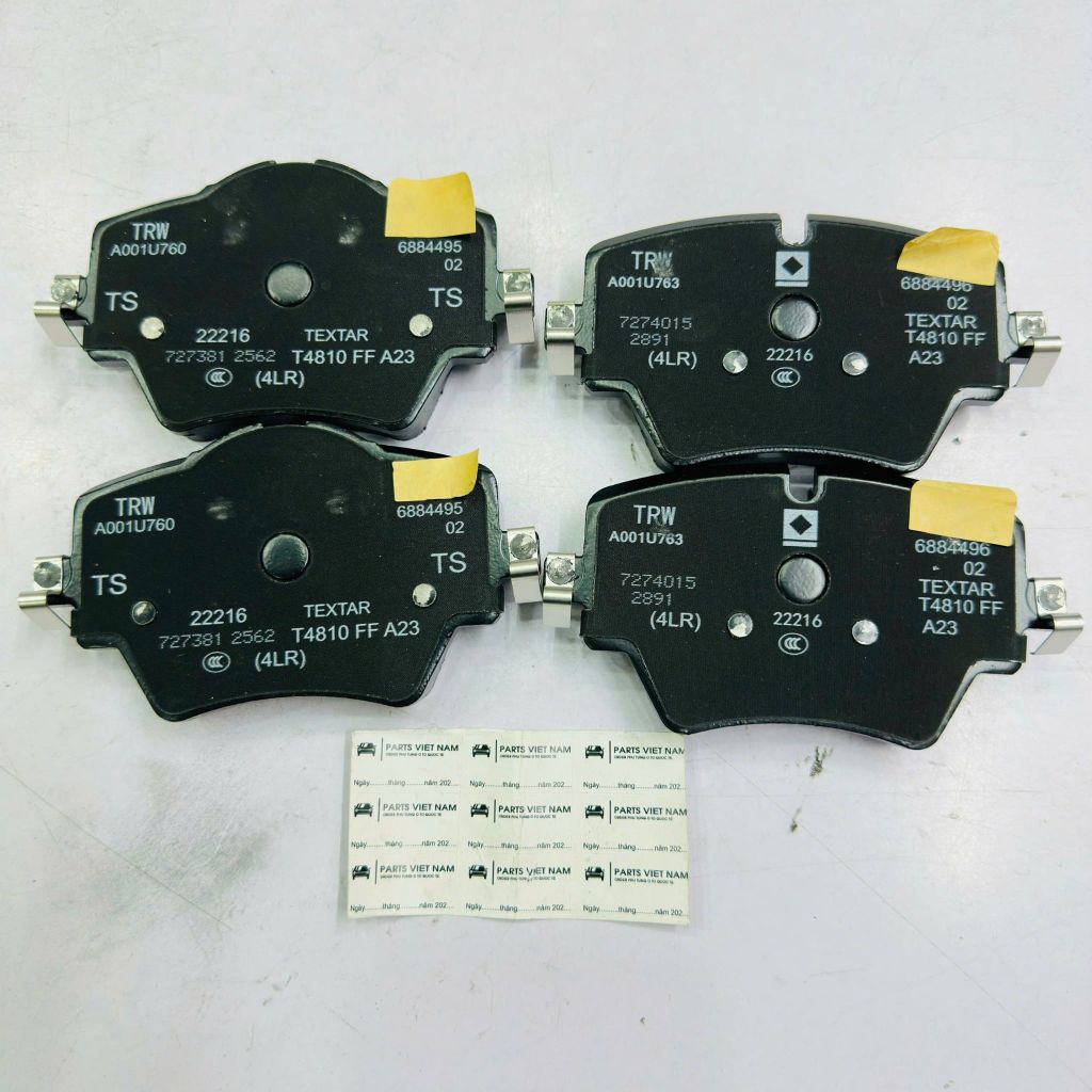 Bộ má phanh trước, bố thắng trước BMW 318i, 320i, 325i, 318d, 320d dòng xe G20 (Sedan), G21 (Touring). Hàng chất lượng cao. Mã 34116890553 ( 1 bộ cho 2 bánh trước )