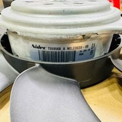 Quạt két nước audi A6 đời 2011 Mã 4F0 959 455, 4FCụm mô tơ liền cánh quạt gió két nước (Đường kính 382mm 9 cánh) Audi A6, A7, Q3, Volkswagen Tiguan, Passat, Golf đời 2010 - 2018. Hàng Valeo. Mã 8K0959455AB, 8K0959455L, 8K0959455P0959455