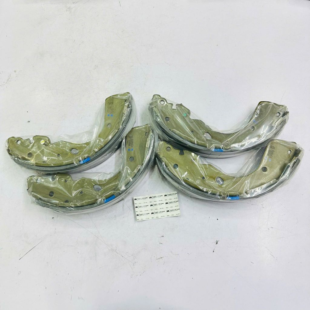 Bộ má phanh guốc sau (Bố thắng đùm) Ford Ranger 2.2 và 3.2 XLS, XLT, Wildtrak (2011-2022) Everest (2007 - 2015+), Mazda BT50 (2011 - 2020). Hàng xịn Thailand. Mã UCYR2638Z, UCYR-26-38Z ( 1 bộ cho 2 bánh sau)